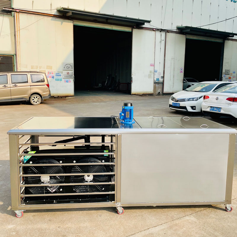 SC-105 ice block machine